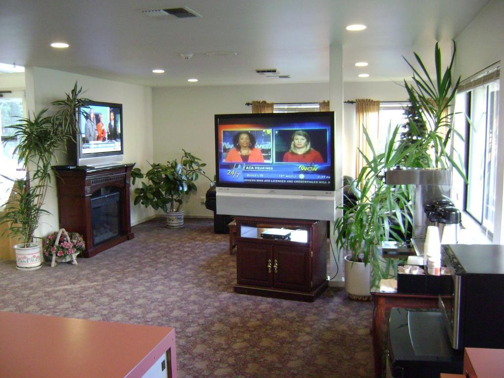 Edgewick Inn North Bend Bagian luar foto