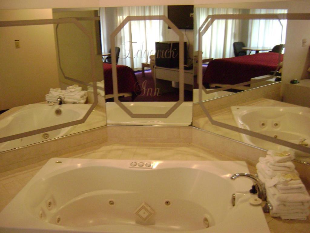 Edgewick Inn North Bend Ruang foto